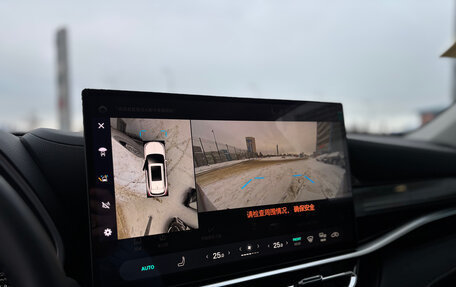 Toyota Highlander, 2025 год, 5 890 000 рублей, 14 фотография