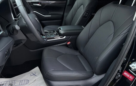 Toyota Highlander, 2025 год, 5 890 000 рублей, 9 фотография