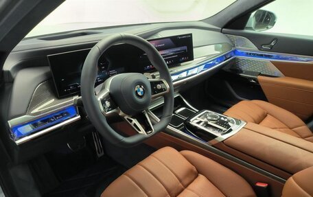 BMW 7 серия, 2025 год, 25 490 000 рублей, 8 фотография