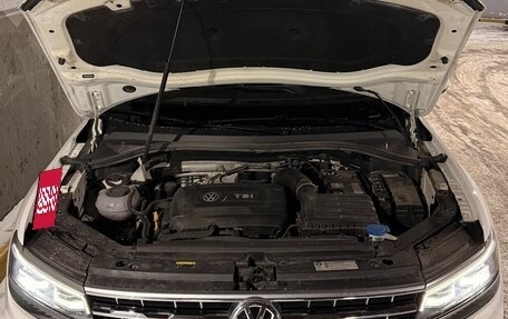 Volkswagen Tiguan II, 2019 год, 3 500 000 рублей, 8 фотография