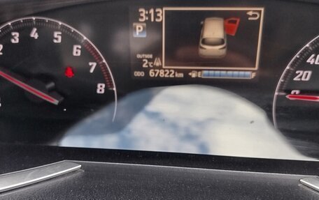 Toyota Sienta II, 2021 год, 1 650 000 рублей, 7 фотография