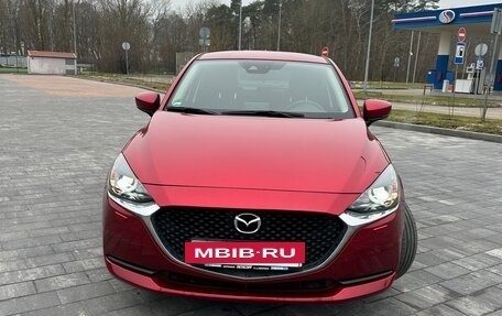 Mazda 2 III, 2020 год, 1 800 000 рублей, 3 фотография