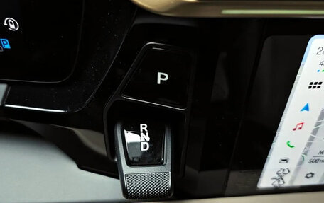 Porsche Macan, 2025 год, 13 650 000 рублей, 9 фотография