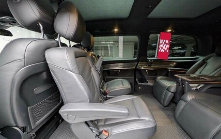 Mercedes-Benz V-Класс, 2021 год, 6 795 000 рублей, 10 фотография