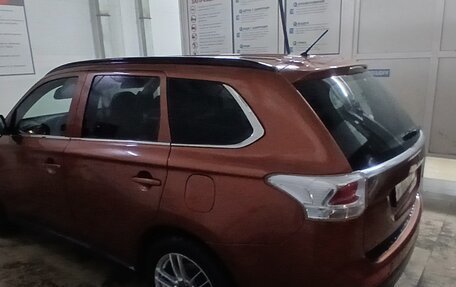 Mitsubishi Outlander III рестайлинг 3, 2012 год, 1 300 000 рублей, 1 фотография