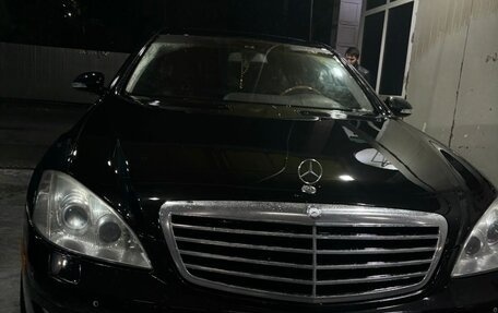 Mercedes-Benz S-Класс, 2008 год, 1 000 000 рублей, 1 фотография