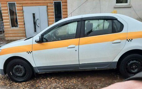 Renault Logan II, 2021 год, 650 000 рублей, 3 фотография