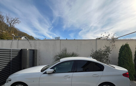 BMW 5 серия, 2019 год, 5 850 000 рублей, 2 фотография