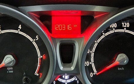 Ford Fiesta, 2011 год, 645 000 рублей, 10 фотография