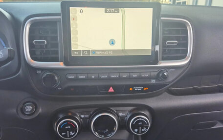 Hyundai Venue I, 2023 год, 1 830 000 рублей, 13 фотография