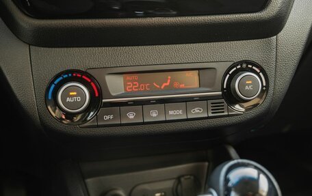 KIA Rio III рестайлинг, 2017 год, 1 100 000 рублей, 22 фотография