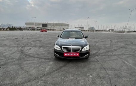 Mercedes-Benz S-Класс, 2008 год, 1 000 000 рублей, 4 фотография