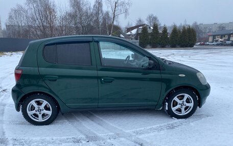 Toyota Yaris I рестайлинг, 2001 год, 450 000 рублей, 6 фотография