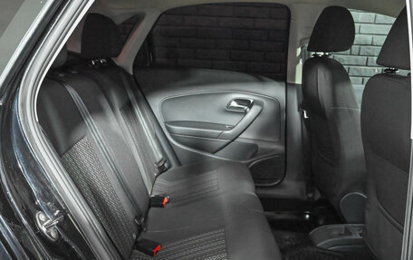 Volkswagen Polo VI (EU Market), 2015 год, 1 050 000 рублей, 18 фотография