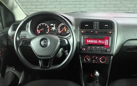 Volkswagen Polo VI (EU Market), 2015 год, 1 050 000 рублей, 14 фотография