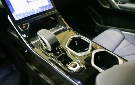 Geely Atlas, 2025 год, 3 918 000 рублей, 12 фотография