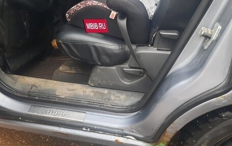 Opel Zafira B, 2005 год, 300 000 рублей, 10 фотография