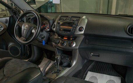 Toyota RAV4, 2011 год, 1 330 000 рублей, 8 фотография