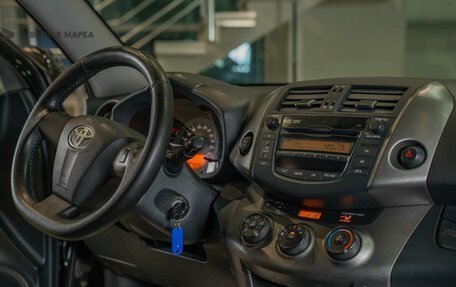 Toyota RAV4, 2011 год, 1 330 000 рублей, 9 фотография