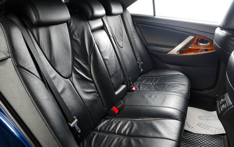 Toyota Camry, 2008 год, 999 999 рублей, 10 фотография