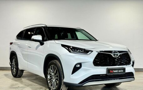 Toyota Highlander, 2025 год, 5 650 000 рублей, 4 фотография