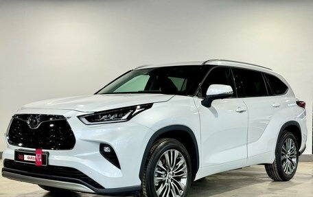 Toyota Highlander, 2025 год, 5 650 000 рублей, 2 фотография