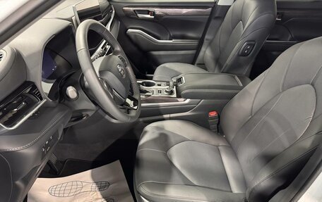 Toyota Highlander, 2025 год, 5 650 000 рублей, 14 фотография