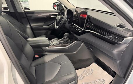 Toyota Highlander, 2025 год, 5 650 000 рублей, 26 фотография