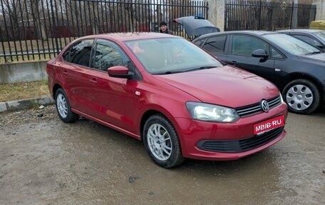 Volkswagen Polo VI (EU Market), 2011 год, 750 000 рублей, 1 фотография