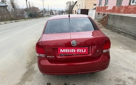 Volkswagen Polo VI (EU Market), 2012 год, 700 000 рублей, 2 фотография