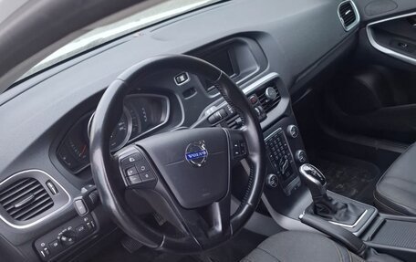 Volvo V40 Cross Country I, 2013 год, 1 360 000 рублей, 2 фотография