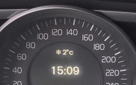 Volvo V40 Cross Country I, 2013 год, 1 360 000 рублей, 3 фотография