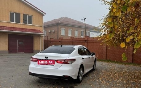 Toyota Camry, 2021 год, 2 000 000 рублей, 13 фотография