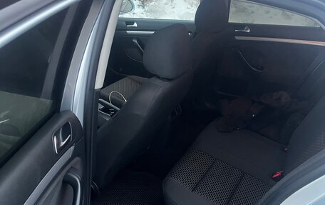 Volkswagen Jetta VI, 2010 год, 620 000 рублей, 9 фотография