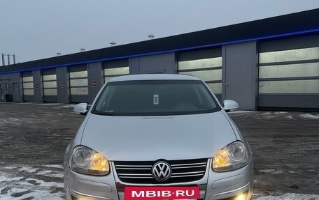 Volkswagen Jetta VI, 2010 год, 620 000 рублей, 7 фотография