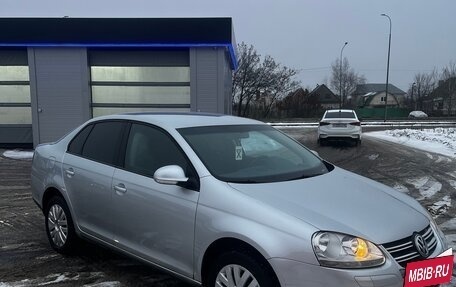 Volkswagen Jetta VI, 2010 год, 620 000 рублей, 6 фотография