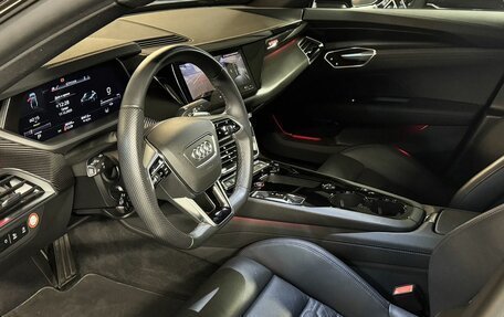 Audi e-tron GT, 2021 год, 8 490 000 рублей, 13 фотография