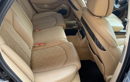 Audi S8, 2014 год, 3 800 000 рублей, 10 фотография