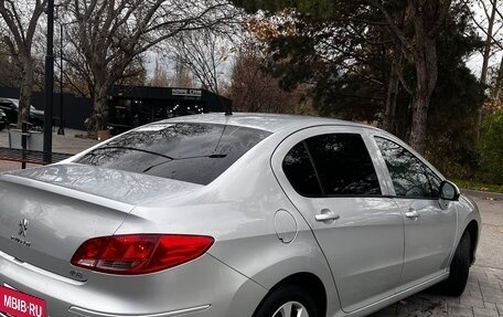 Peugeot 408 I рестайлинг, 2012 год, 650 000 рублей, 4 фотография