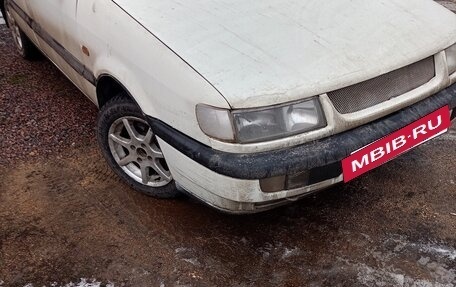 Volkswagen Passat B4, 1994 год, 235 000 рублей, 3 фотография