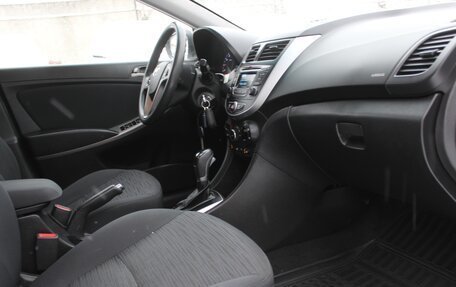 Hyundai Solaris II рестайлинг, 2016 год, 829 990 рублей, 13 фотография