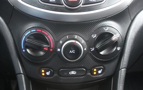 Hyundai Solaris II рестайлинг, 2016 год, 829 990 рублей, 14 фотография