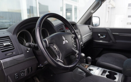 Mitsubishi Pajero IV, 2007 год, 1 480 000 рублей, 10 фотография