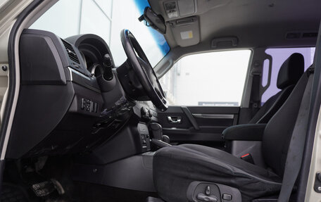 Mitsubishi Pajero IV, 2007 год, 1 480 000 рублей, 9 фотография