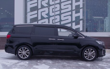 KIA Carnival, 2020 год, 3 949 000 рублей, 5 фотография