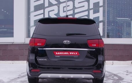 KIA Carnival, 2020 год, 3 949 000 рублей, 4 фотография