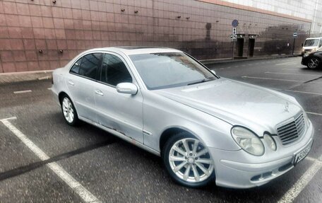 Mercedes-Benz E-Класс, 2003 год, 570 000 рублей, 6 фотография