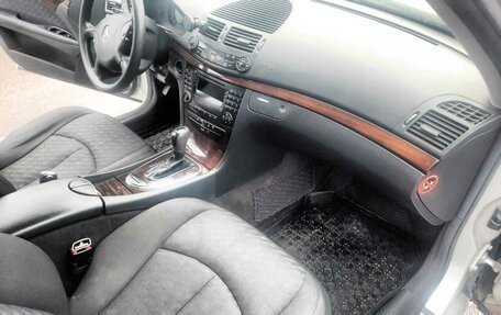 Mercedes-Benz E-Класс, 2003 год, 570 000 рублей, 7 фотография