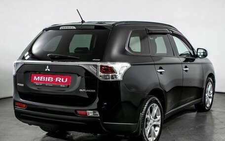 Mitsubishi Outlander III рестайлинг 3, 2013 год, 1 270 000 рублей, 5 фотография
