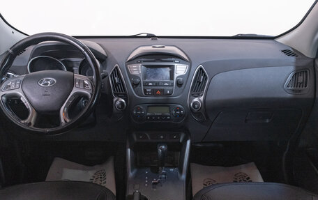 Hyundai ix35 I рестайлинг, 2015 год, 1 849 000 рублей, 10 фотография